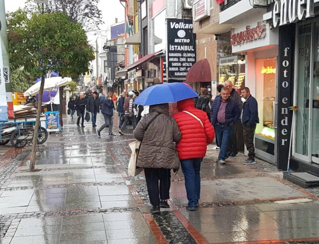 Trakya'yı sağanak vurdu: Vatandaşlar hazırlıksız yakalandı - Resim: 5